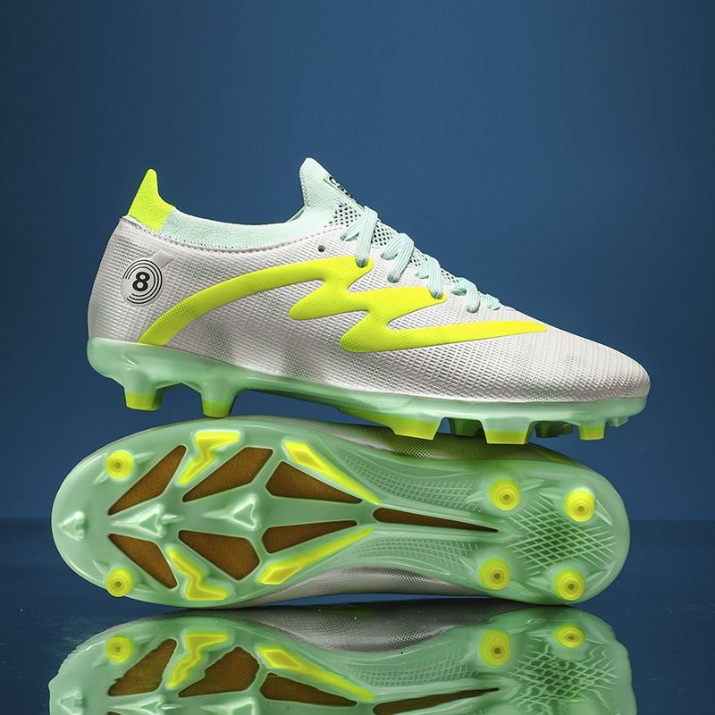 Classic Brand Football Shoes F - огляд і ціна Outdoor Sport Brand Shoes